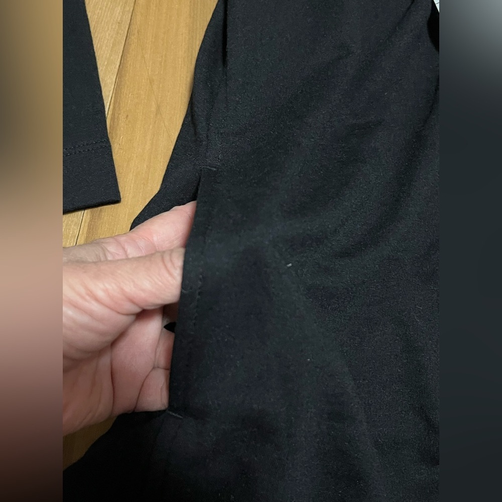 Old Navy Active Black Drape Cardigan NWOT Size M - Picture 7 of 10